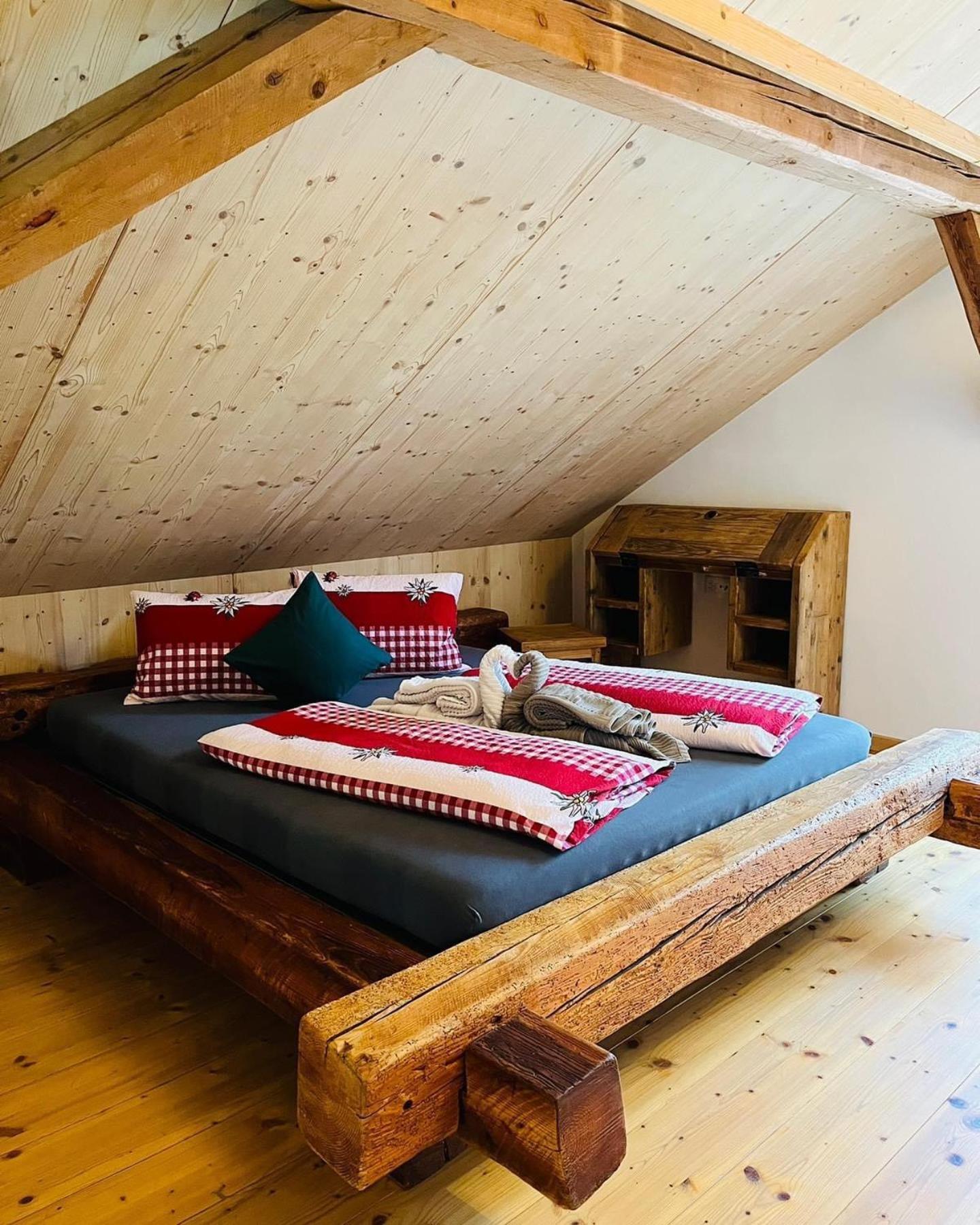 Conny'S B&B Niederweningen Eksteriør bilde
