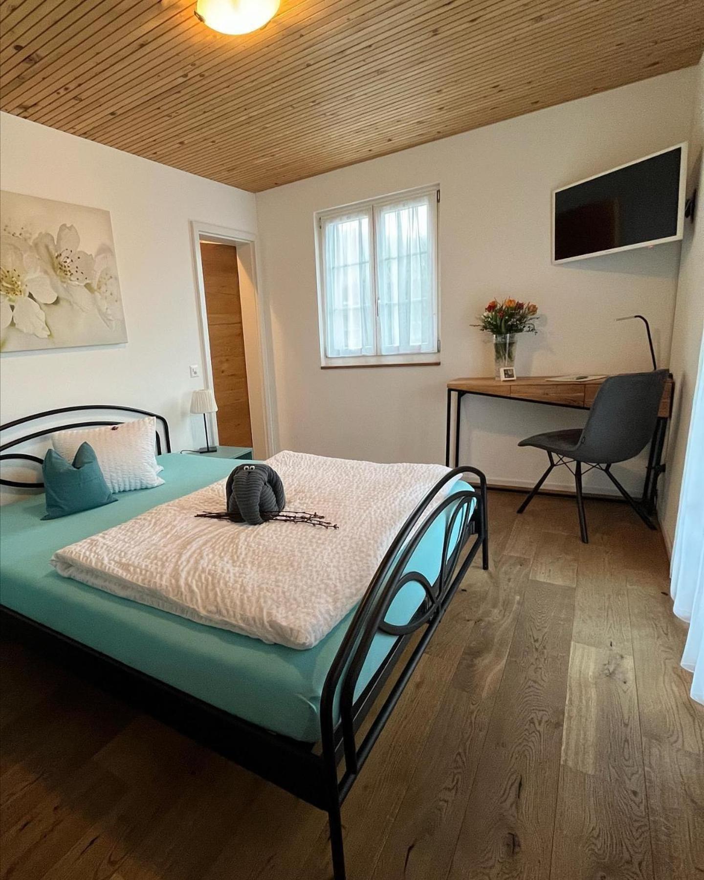Conny'S B&B Niederweningen Eksteriør bilde
