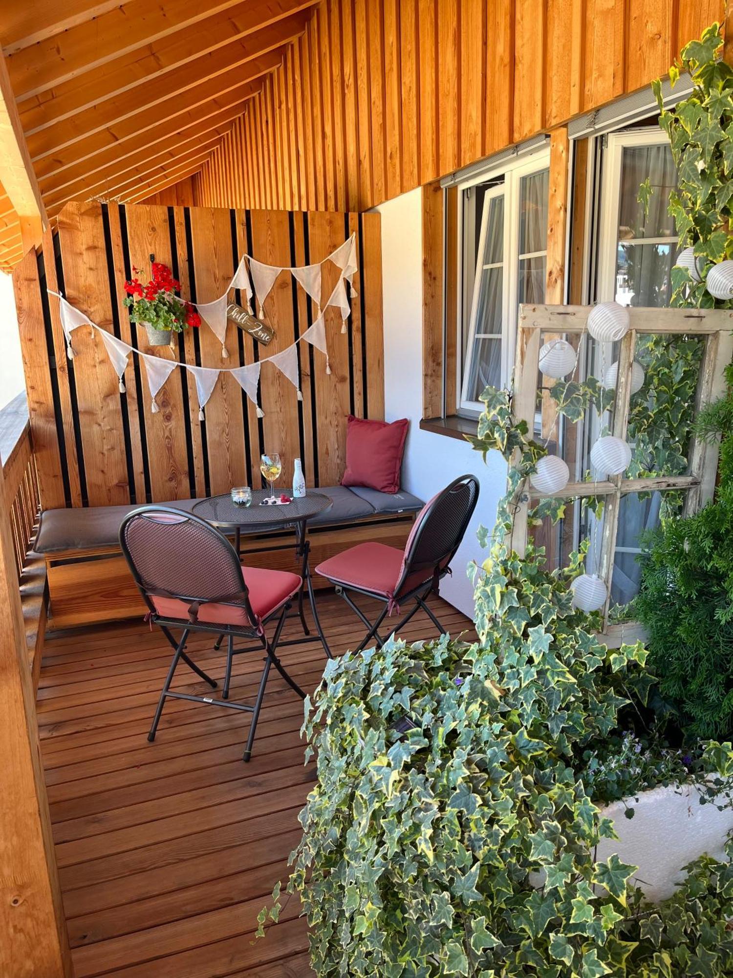 Conny'S B&B Niederweningen Eksteriør bilde
